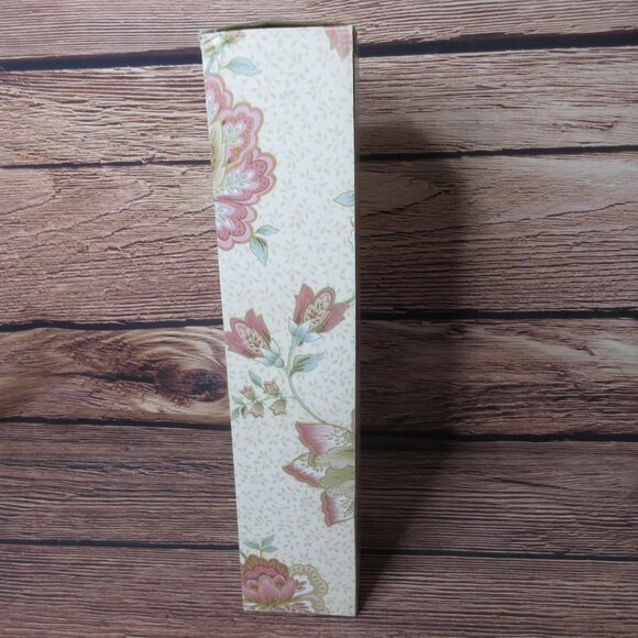 UniQue Porcelain Doll Collection 1-5000. 16" Naomi #162499 - Picture 8 of 12